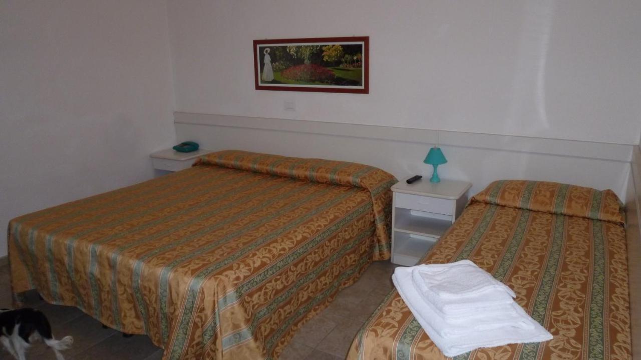Hotel Zeus Lido Di Classe Room Only Zimmer foto
