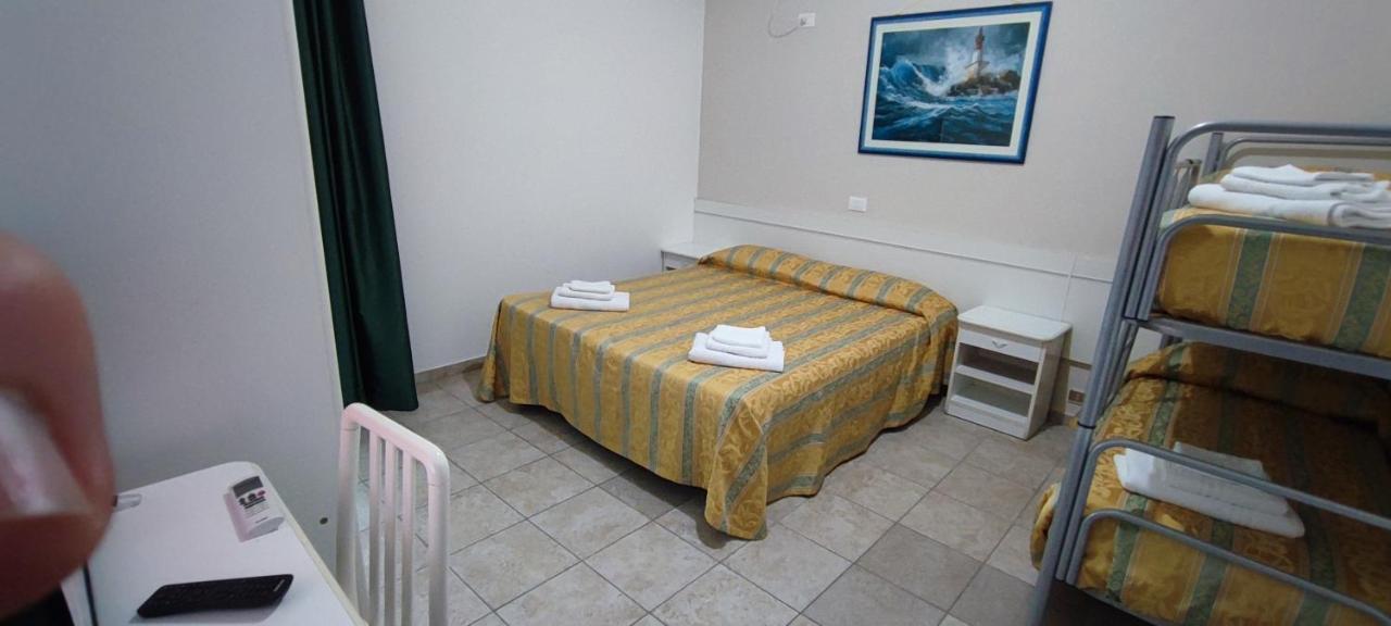 Hotel Zeus Lido Di Classe Room Only Exterior foto