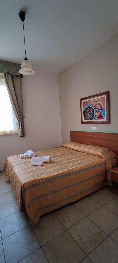 Hotel Zeus Lido Di Classe Room Only Zimmer foto