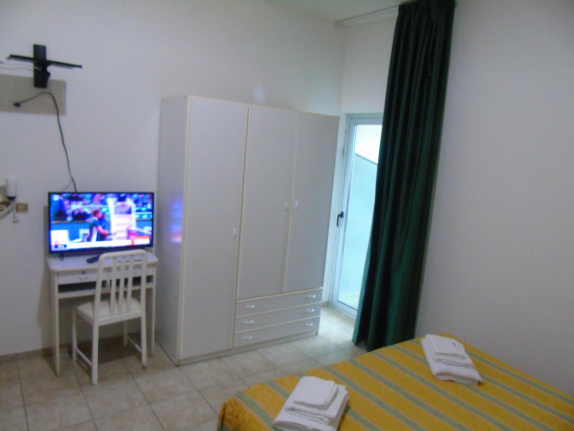Hotel Zeus Lido Di Classe Room Only Exterior foto