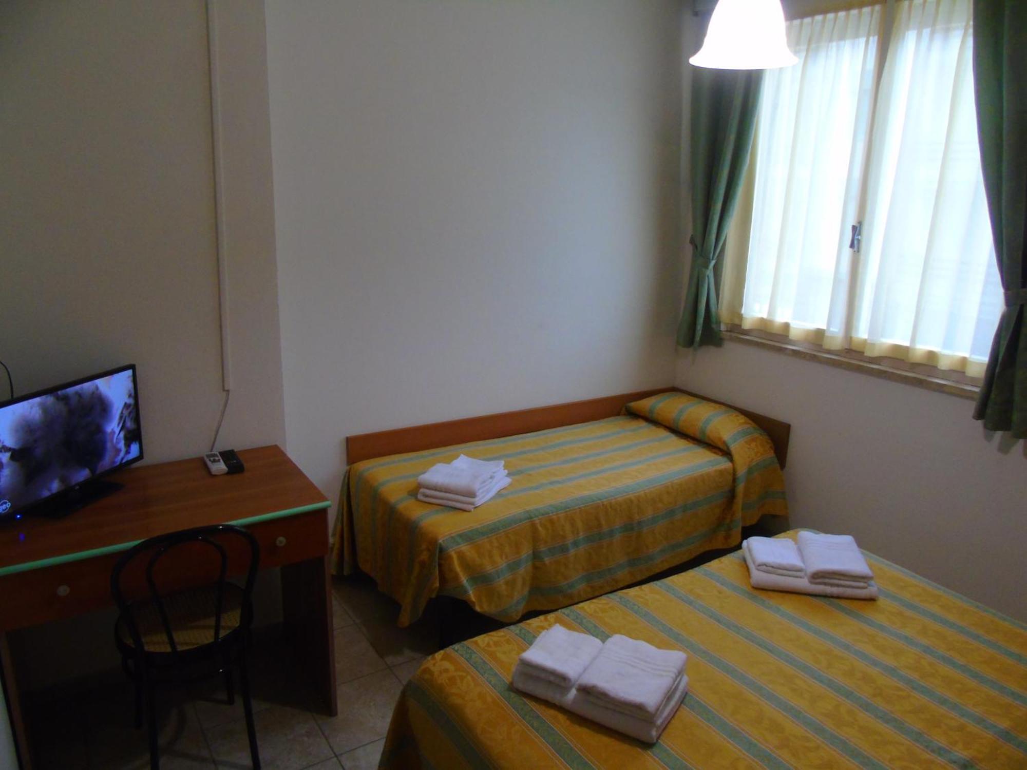 Hotel Zeus Lido Di Classe Room Only Exterior foto