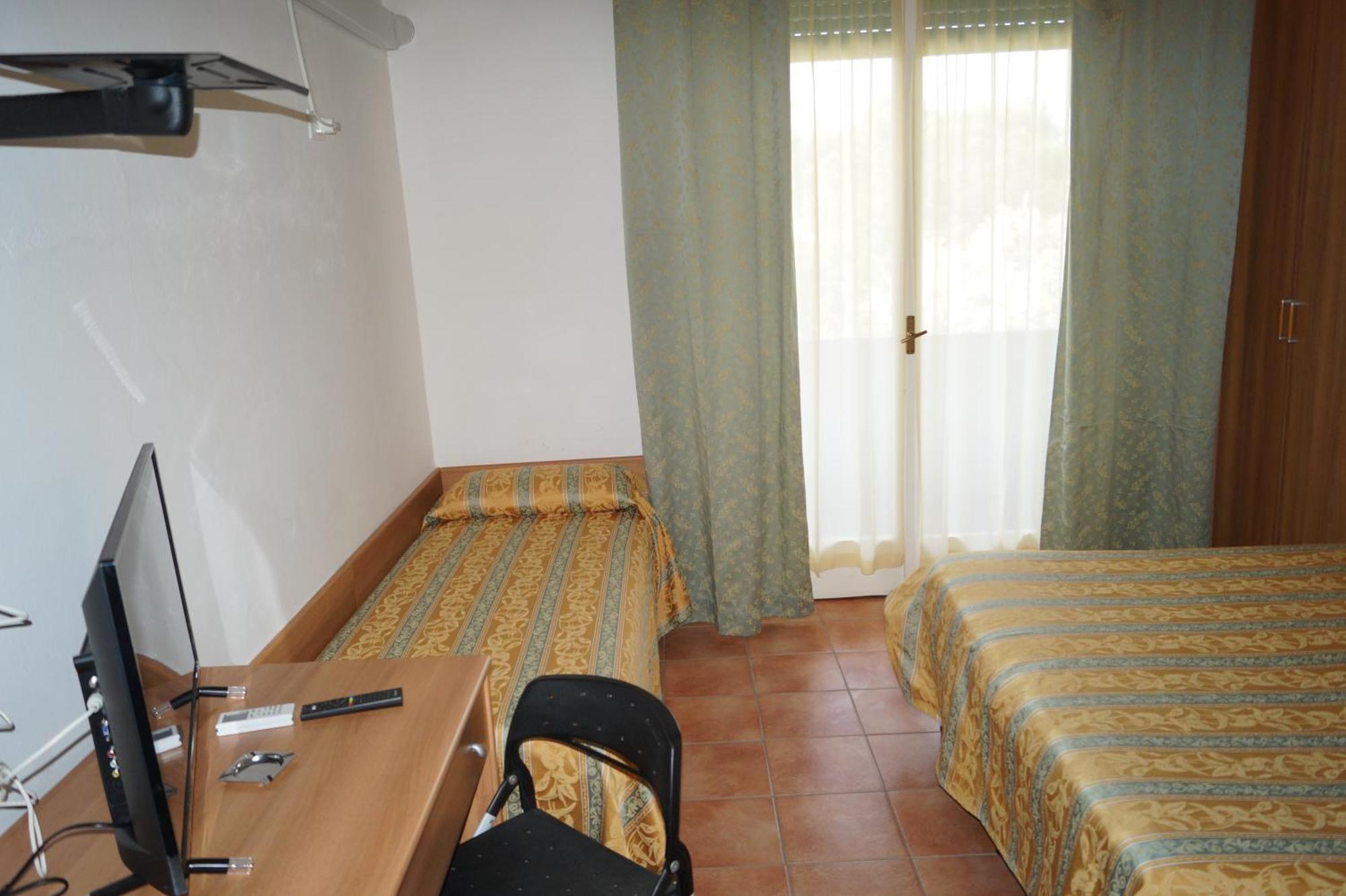 Hotel Zeus Lido Di Classe Room Only Zimmer foto