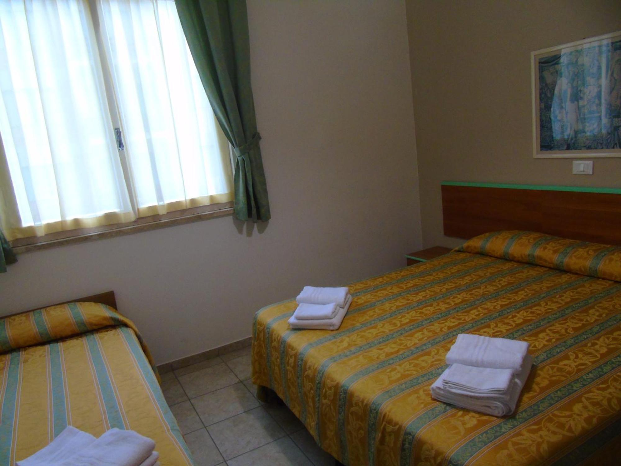 Hotel Zeus Lido Di Classe Room Only Exterior foto